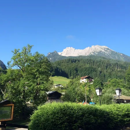 伯格巴赫旅馆 3*